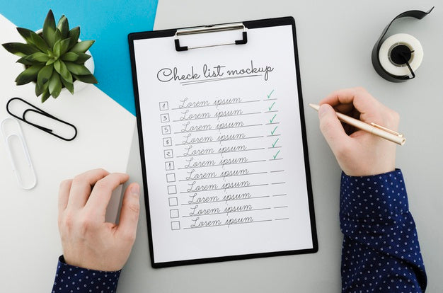 Free Top View Checklist With Mock-Up Concept Psd