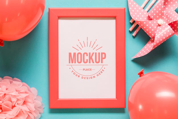 Free Top View Coral Arrangement With Frame Mock-Up Psd