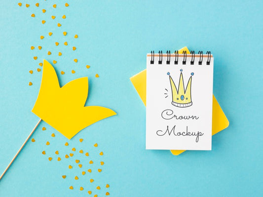 Free Top View Crown Mock-Up On Notepad Psd
