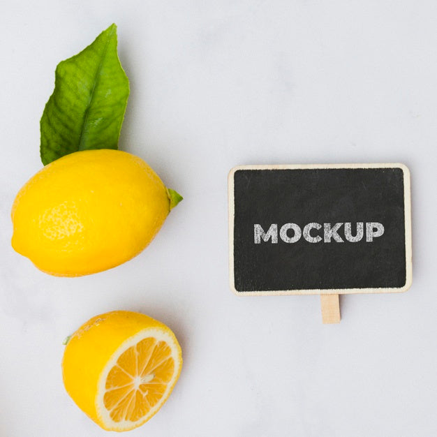 Free Top View Lemon On Table Psd