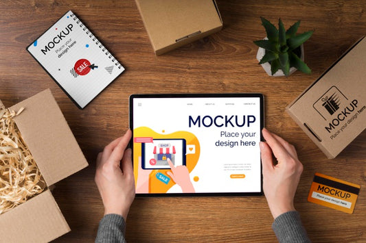 Free Top View Of Cyber Monday Concept Mock-Up Psd