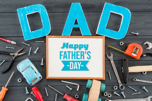 Free Top View Of Father'S Day Concept Psd