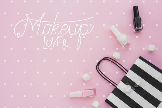 Free Top View Of Make-Up Concept Mock-Up Psd