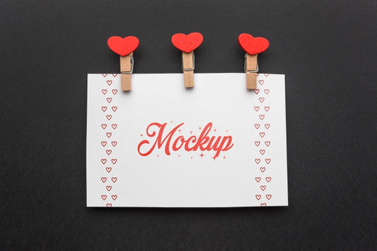 Free Top View Valentine'S Day Mock-Up Rectangle Card Psd