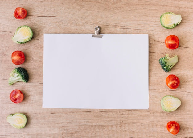 Free Top View Vegetables On Table Psd