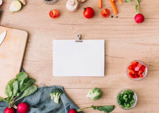 Free Top View Vegetables On Table Psd