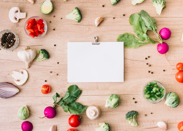 Free Top View Vegetables On Table Psd