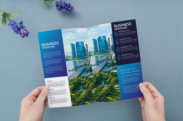 Free Trifold Brochure Concept Mock-Up Psd