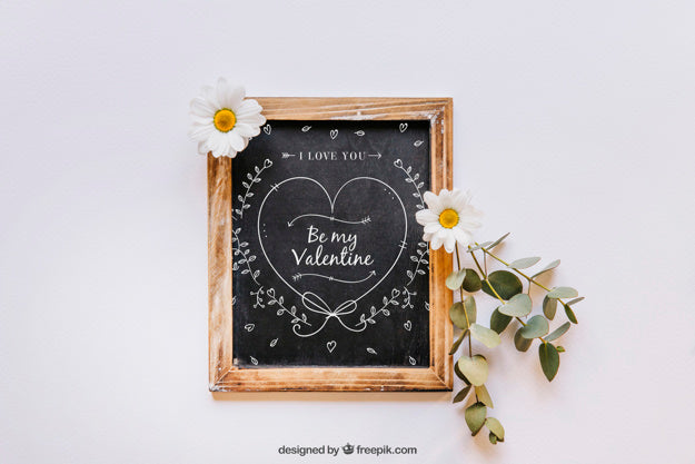 Free Valentine Elements And Frame Mockup Psd