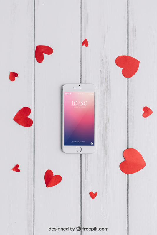 Free Valentine Elements And Smartphone Mockup Psd