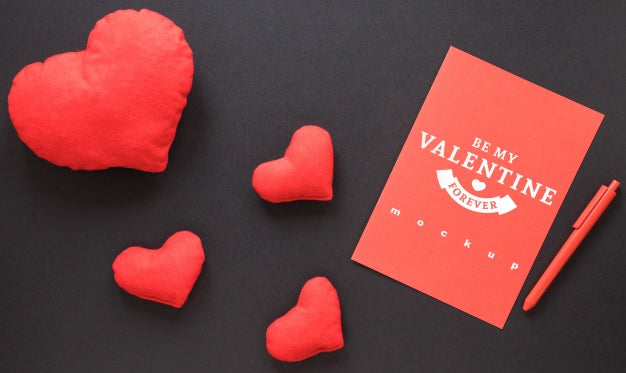 Free Valentines Card Mockup With Decorative Composition Psd