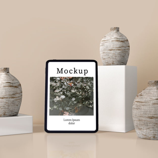 Free Vases On Display House Decor Psd