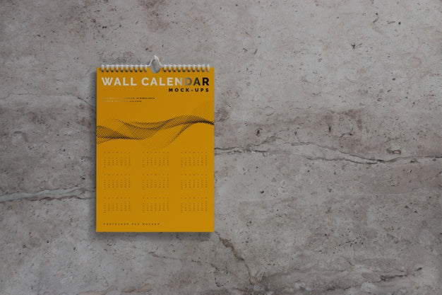 Free Vertical Wall Calendar Mockup Psd