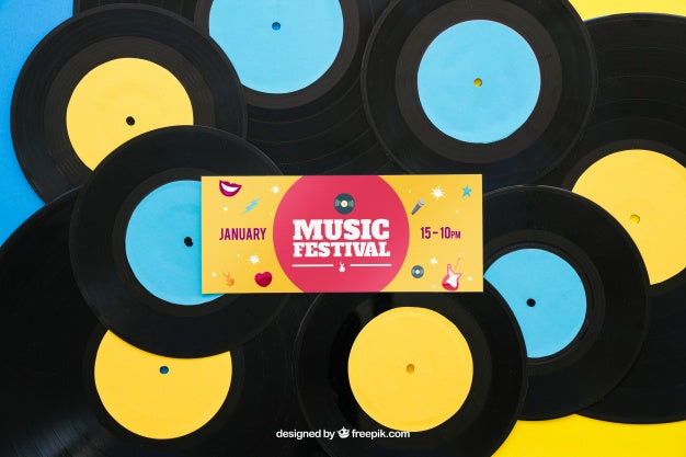 Free Vinyl Mockup With Banner Psd