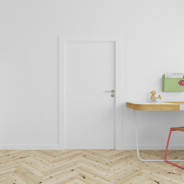 Free Wall With Blank Door Mockup Psd