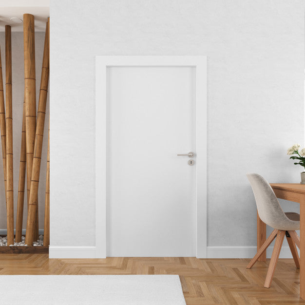 Free Wall With Blank Door Mockup Psd