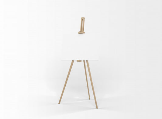 Free White Canvas On A Easel Psd