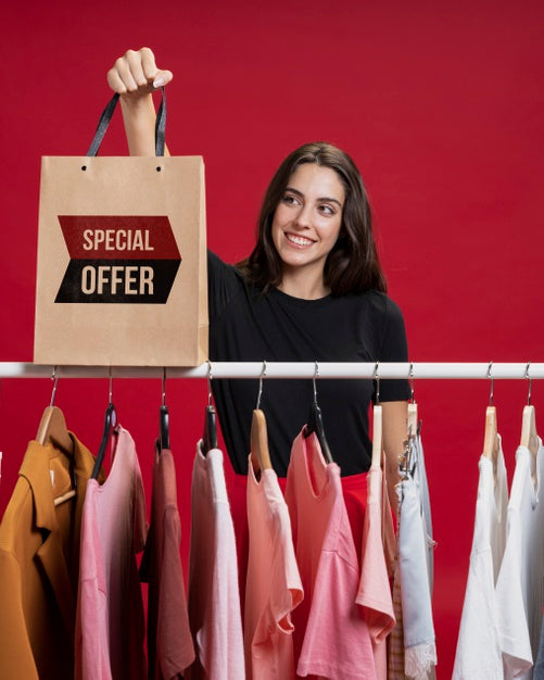 Free Woman With Shopping Bag On Black Friday Psd